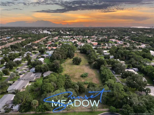 2300 SW Sunset Trl, Palm City, FL 34990