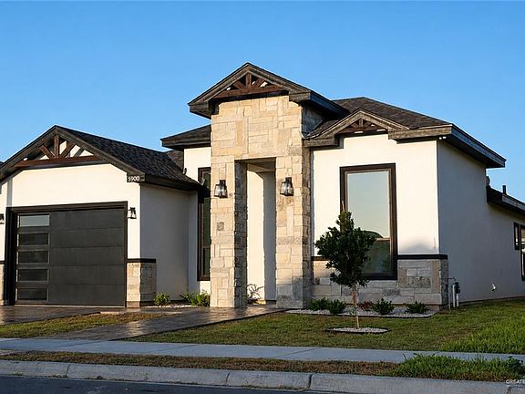 2nd image of 5900 N Pedaso Del Sol St