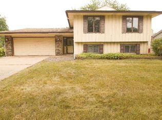 7597 Irish Ave S, Cottage Grove, MN 55016