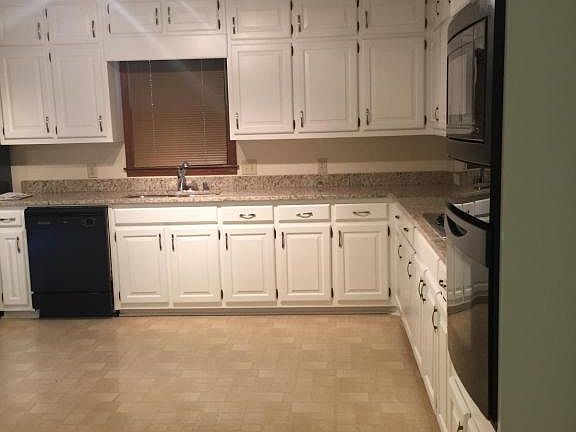 3rd image of 5369 Amhurst Dr
