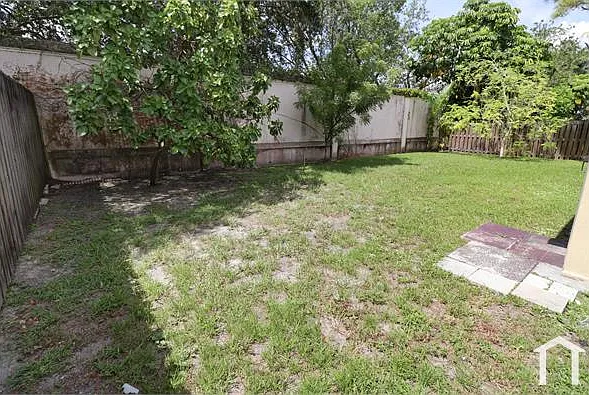 12020 NW 34th Pl — Photo 23
