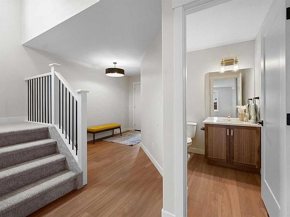4th image of 7503 N 38a Ave