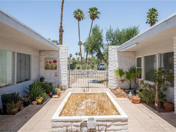 4093 E Calle De Carlos, Palm Springs, CA 92264