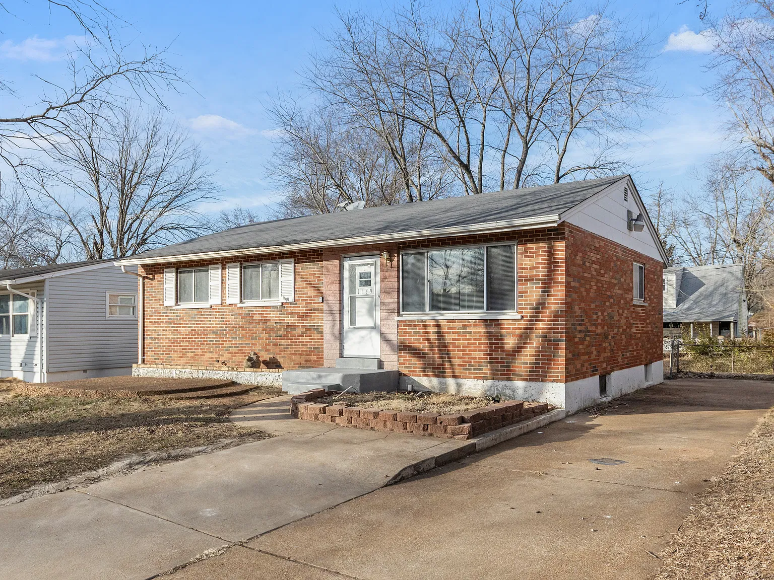 1139 Prigge Ave Saint Louis, MO 63138 — Photo 2