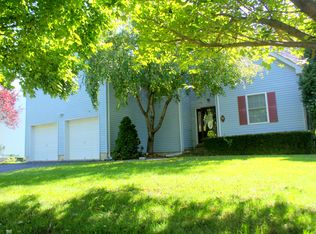 14 Frelinghuysen St, Belvidere, NJ 07823