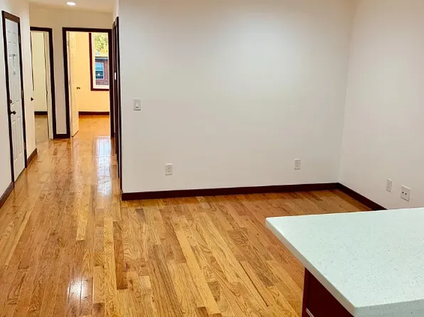 614 Shawmut Ave #3, Boston, MA 02118