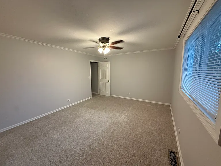 551 W Park Ave #F — Photo 22