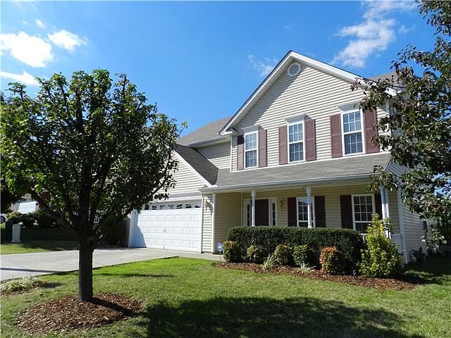 2nd image of 4121 Pineorchard Pl