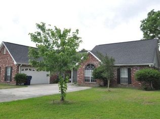 103 Berryhill Dr, Carriere, MS 39426