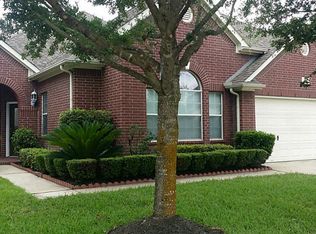 17618 Riata Manor Ln, Cypress, TX 77433