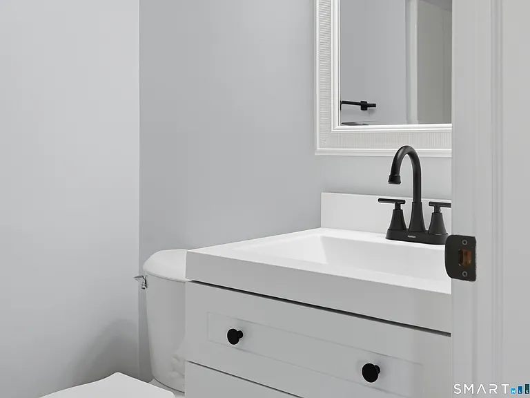 1 Union Ave #11 — Photo 18