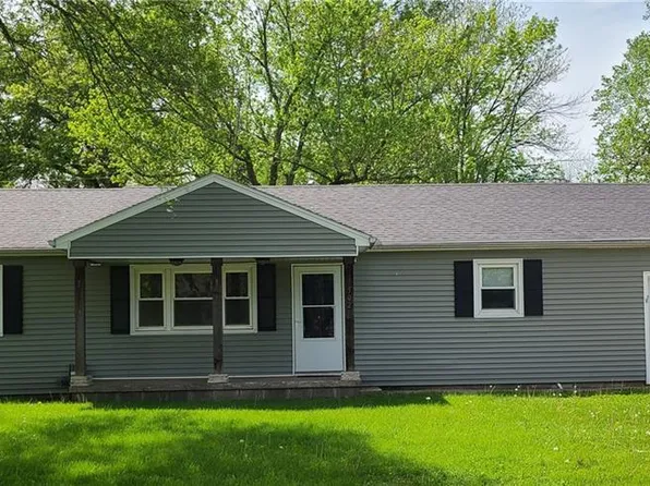 502 Benton St, Richmond, MO 64085
