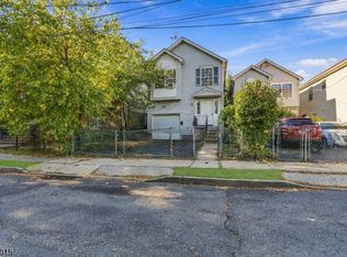 51 Demarest St, Newark City, NJ 07112