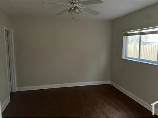 1444 Windsor Ct #3 — Photo 11