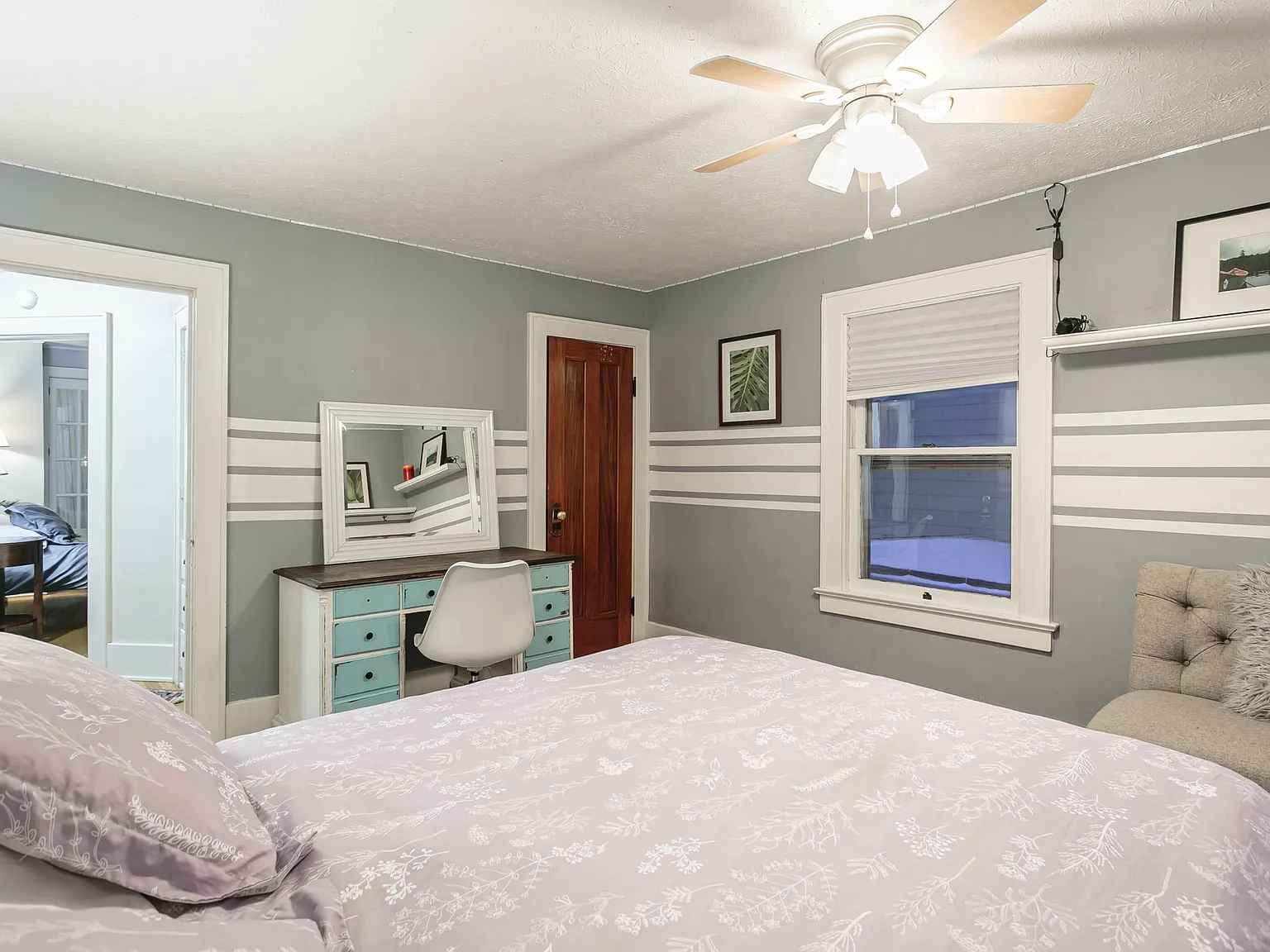 4 bed, 1.5 bath, 2000 sqft, $4,600 — Photo 4