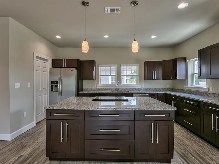 808 W Saint Augustine St — Photo 15