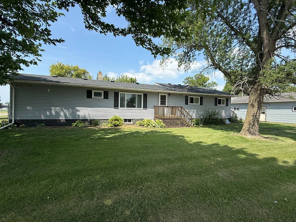 1st image of 307 4th Ave S
