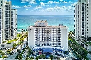 3rd image of 19201 Collins Ave #934