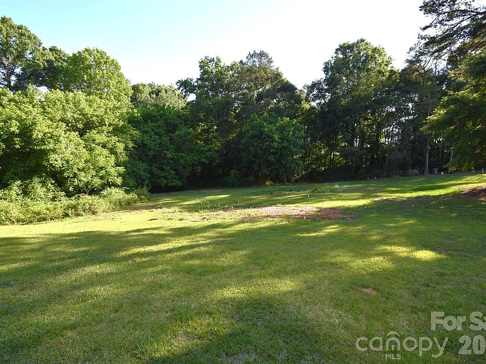 2nd image of 0 Ogden Dr