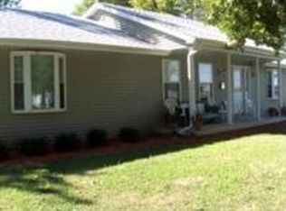 2933 Danny Dr, Decatur, IL 62521