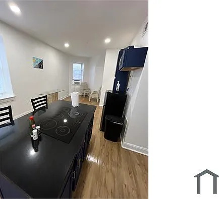 1 bed, 800 sqft, $1,000 — Photo 3