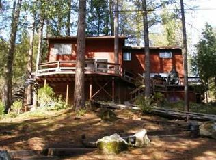 55318 Lake View Dr, Bass Lake, CA 93604