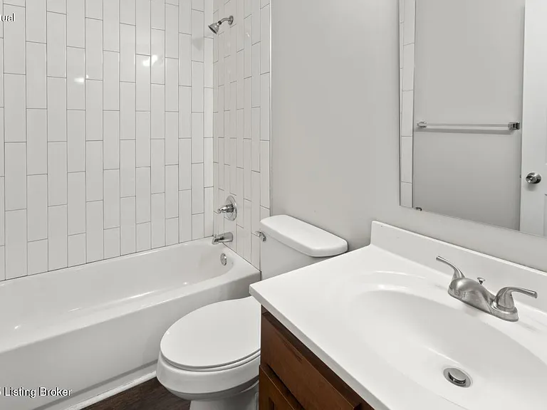3217 Fordhaven Rd #5 — Photo 7