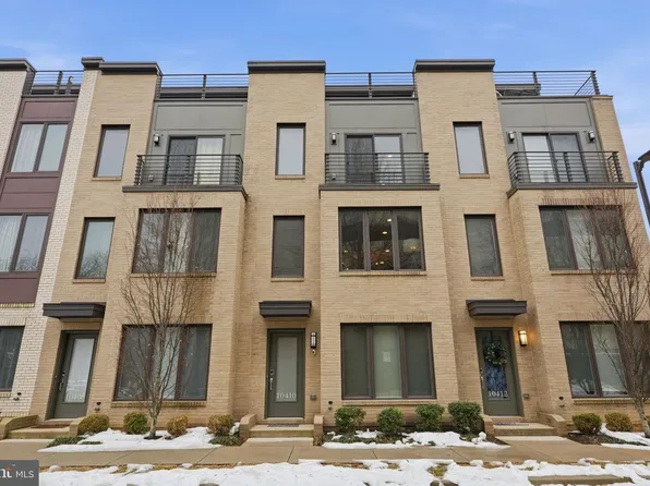 10410 Breuer St, Bethesda, MD 20817