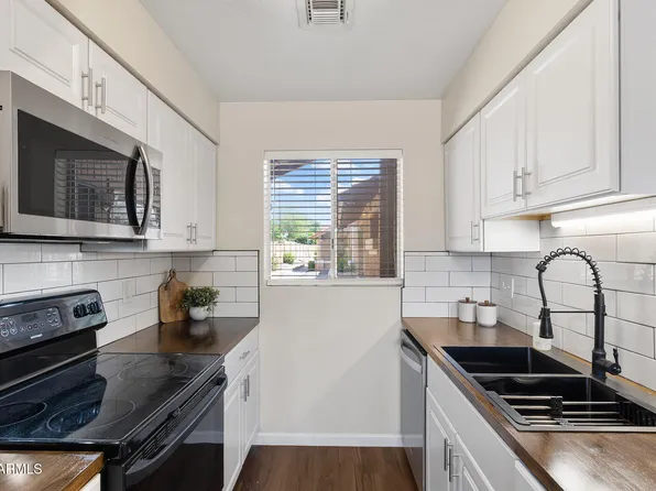 330 W TONOPAH Drive #5, Phoenix, AZ 85027