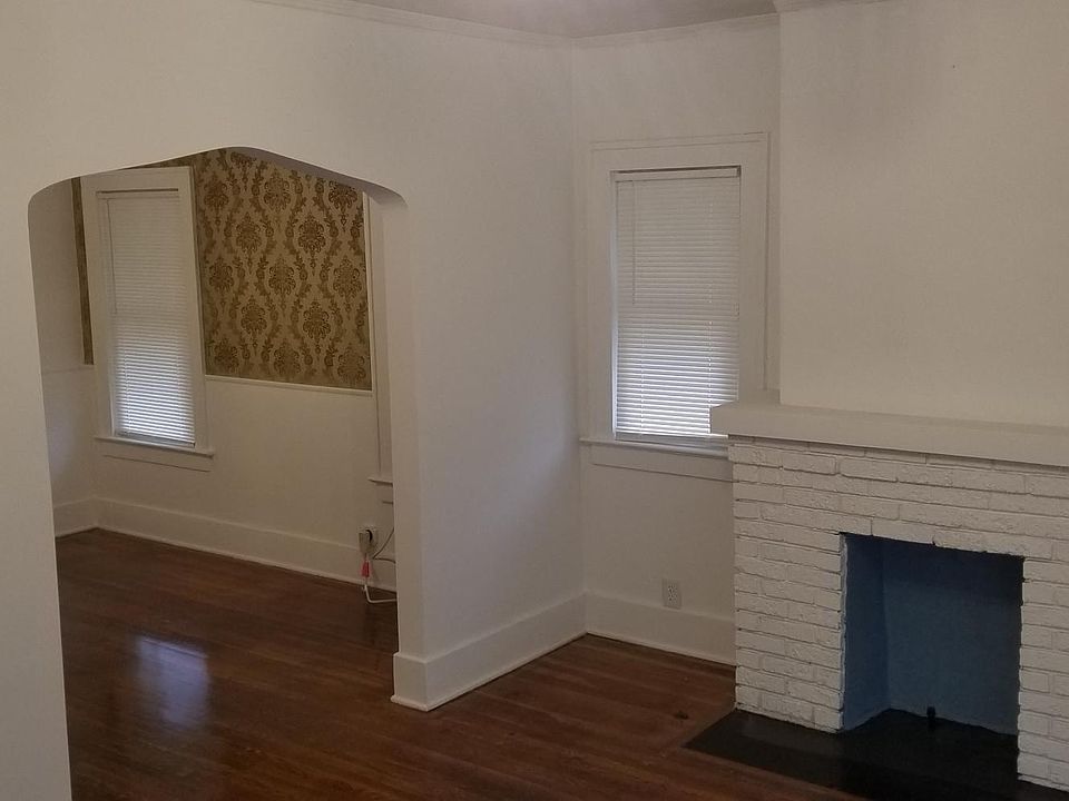Living room 2