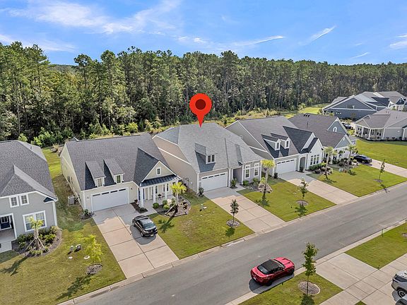 3rd image of 128 Summerwind Dr