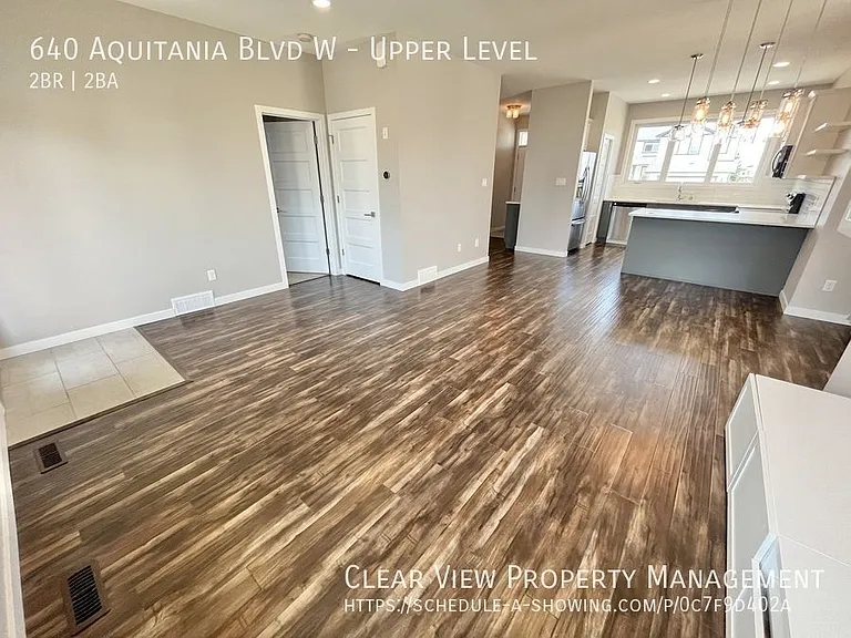640 Aquitania Blvd W #UPPER LEVEL — Photo 3