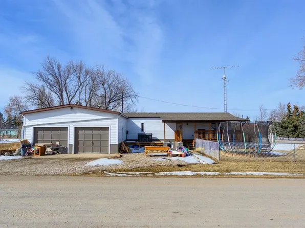 133 1st St N, Kneehill County, AB T0M 0Y0