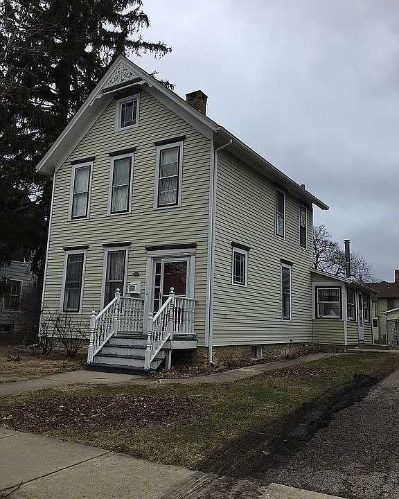 2nd image of 201 W Franklin St