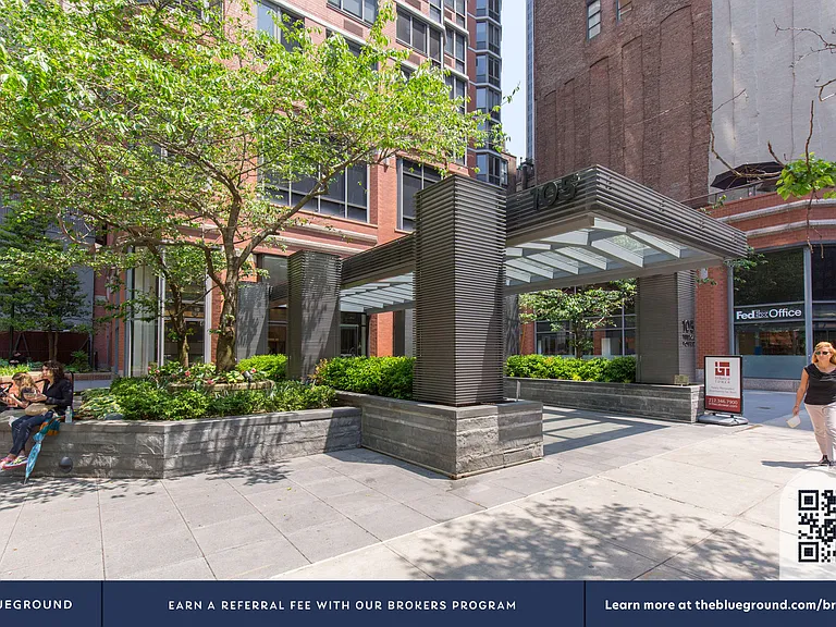 105 Duane St #10H — Photo 19