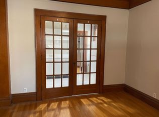 4821 Underwood Ave APT 6, Omaha, NE 68132