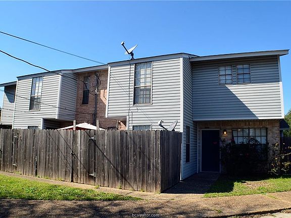 5th image of 1807 Woodsman Dr #A-d