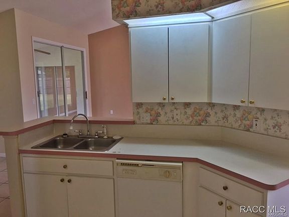 4th image of 2067 W Silver Hill Ln