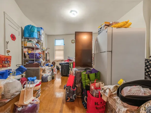 5209 Ft Hamilton Parkway image 20 of 31