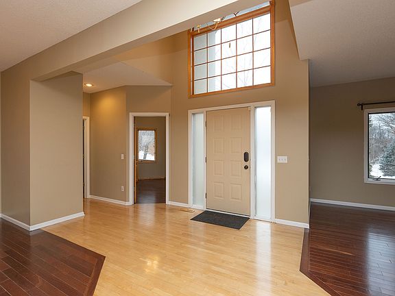 2nd image of 12725 Sable Dr