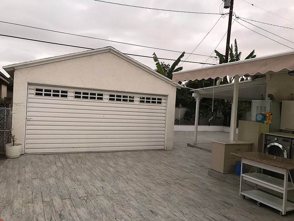 1st image of 652 W Markland Dr