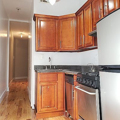 1st image of 336 21st St #2L