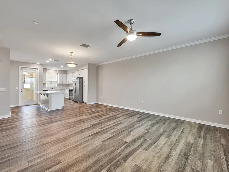 Arrow Vista Village — Photo 34
