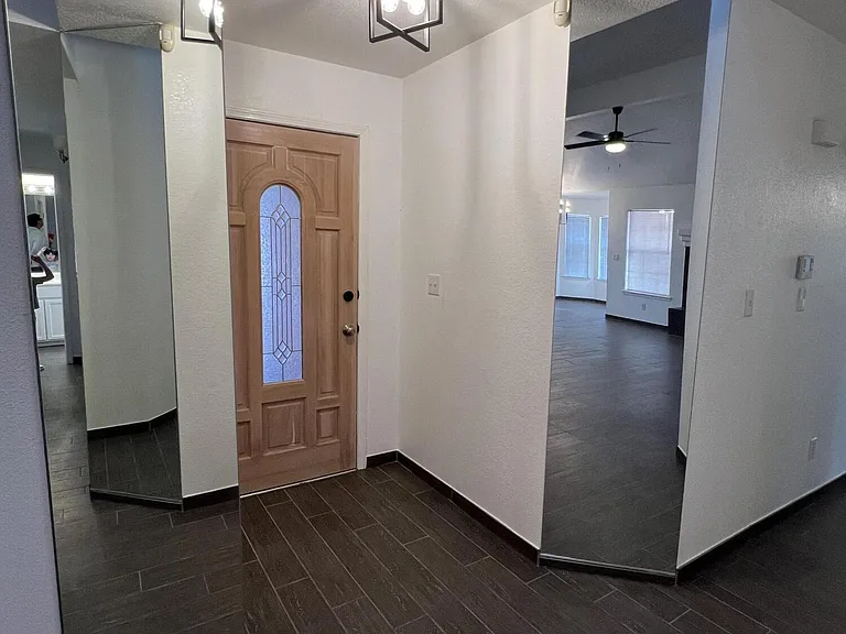 7115 Oval Rock Dr — Photo 12