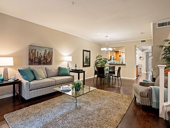 3rd image of 286 N Madison Ave Unit 104
