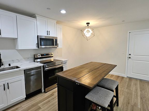 5th image of 8655 N Loop Blvd #A