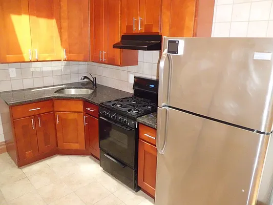 Rented by SBJ Brokerage, LLC | media 16