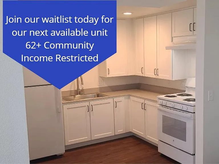 Newly Renovated Lexington Square - 62+ Age - Waitlisted - Income Restricted — Photo 1