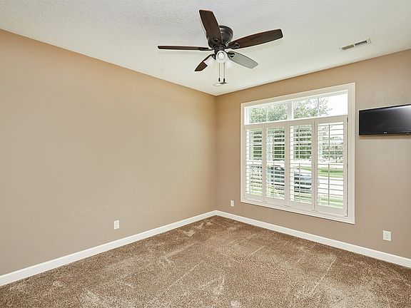 3rd image of 2708 NW 39th Ln