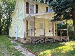 446 E Center St, Medina, NY 14103